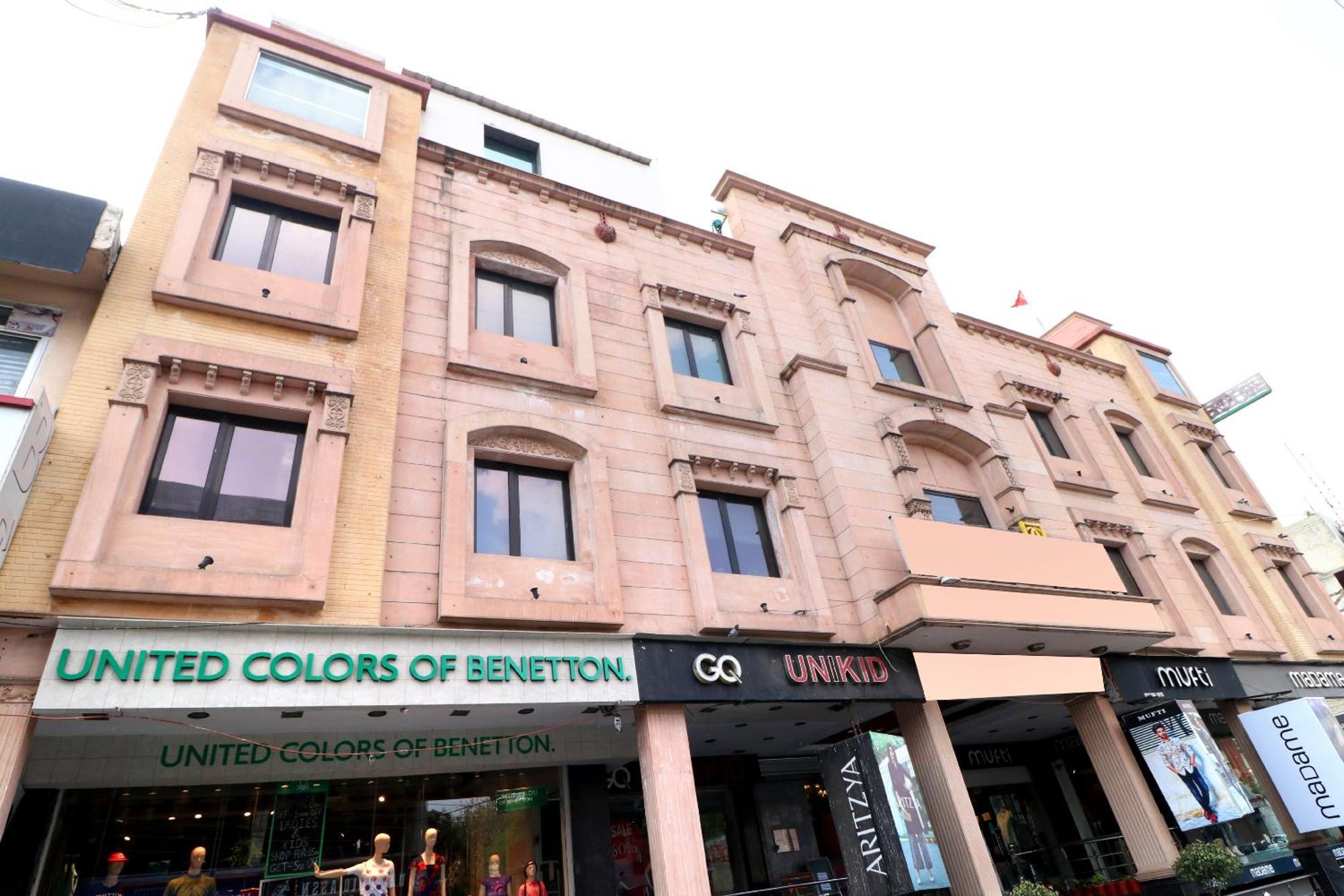 Hotel Leela Grande Karnāl Exterior foto